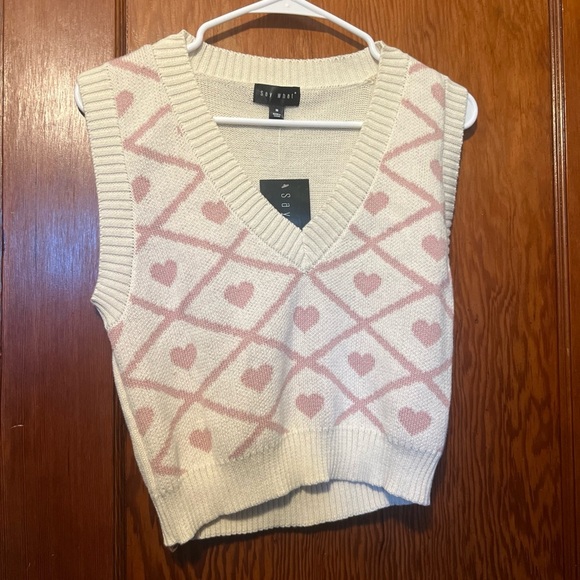 Say What? Cream and Pink Knit Vest Women’s Medium NWT - Picture 1 of 5